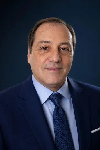 Retrato de C.P. David Fernández
